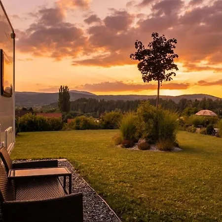 Glamping Pod Boubínem Kemp