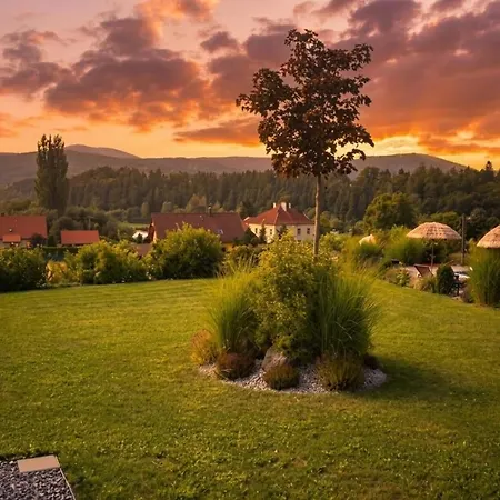 Glamping Pod Boubínem