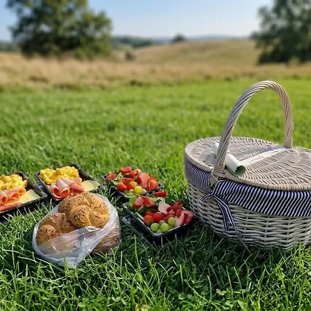 Kemp Glamping Pod Boubínem